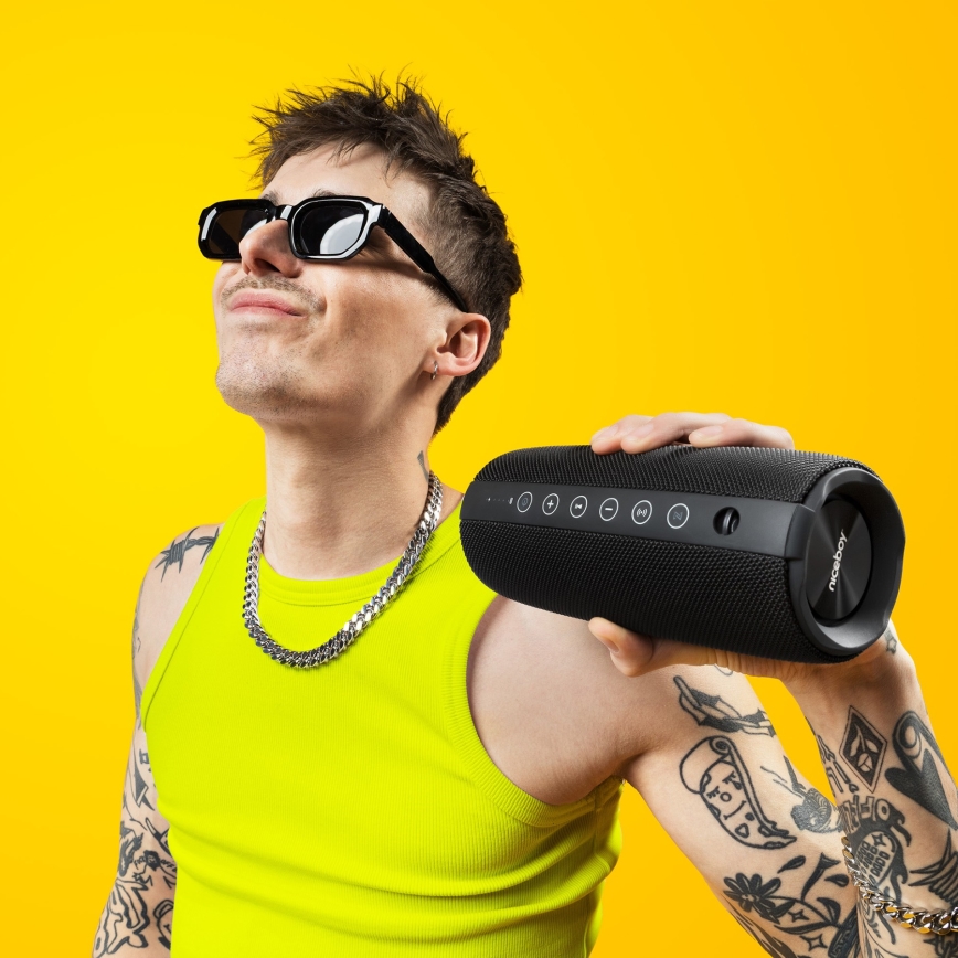 Niceboy Titan 4 - LED Bezvadu skaļrunis ar mikrofonu un lādētājakumulators funkcija 50W/4000 mAh IPX7 melna