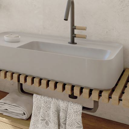 NIMCO NKC 30035-90 - Sienas dvieļu turētājs NIKAU 39 cm matēts melna