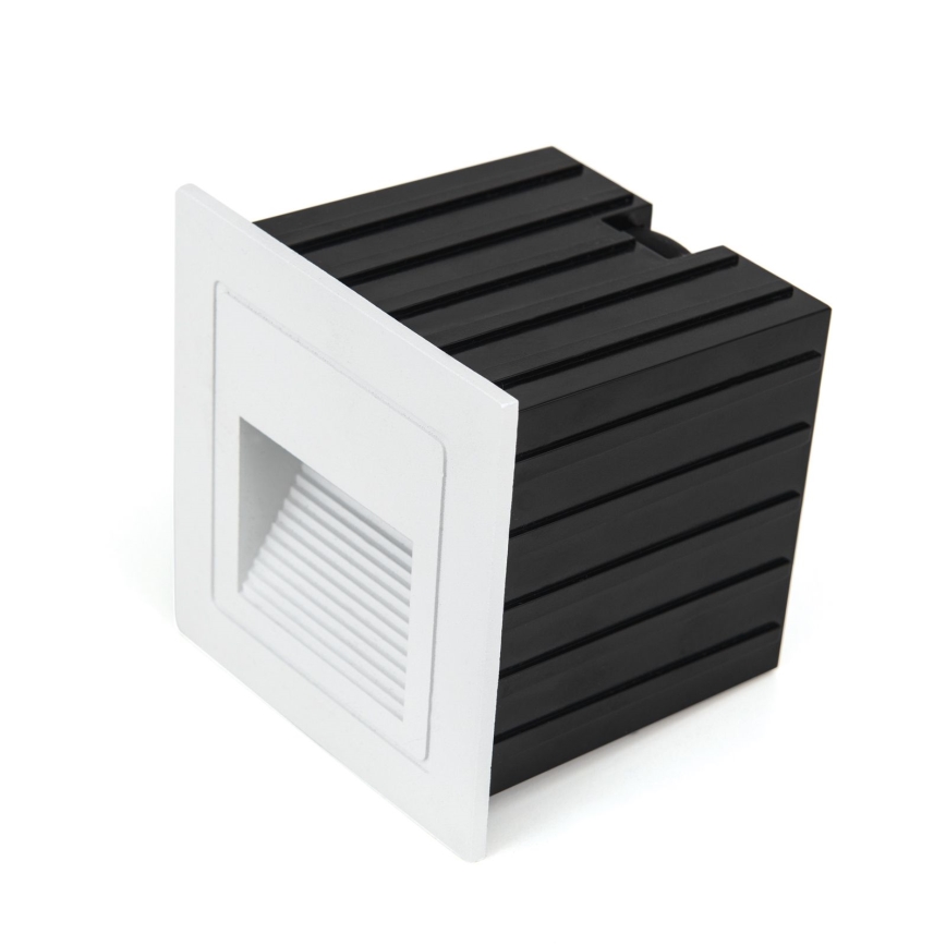 LED Iebūvēta lampa LORO LED/2W/230V IP65 balta