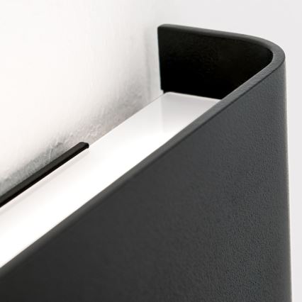 LED sienas gaismeklis ACCENT LED/14W/230V melns