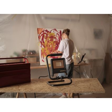 Osram - LED reflektors ar stiprinājumu S-STAND LED/30W/230V 4000K IP65 antracīts
