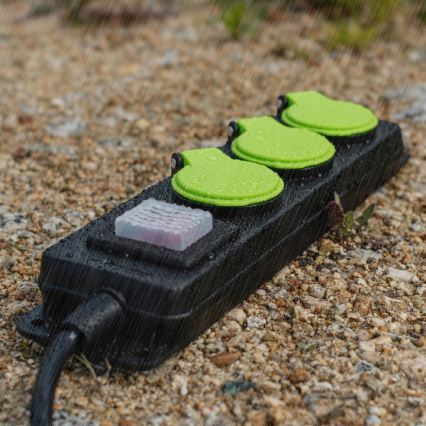 Pagarināšanas kabelis ar slēdzi, 3 kontaktligzdas, 20m, IP44