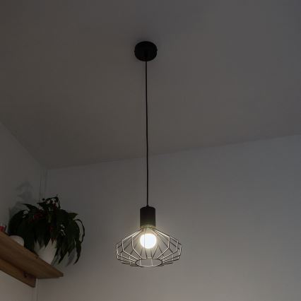 Pakaramā lampa uz vada SOLANO 1xE27/15W/230V melna/zelta