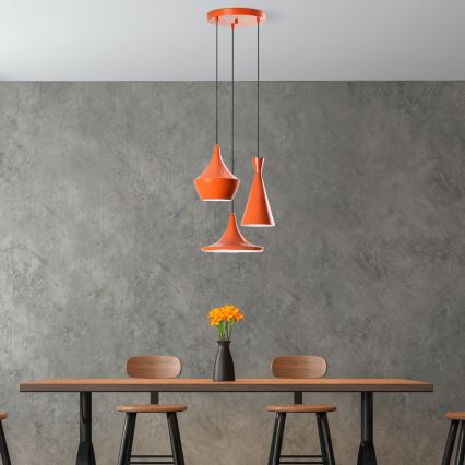 Pakaramā lampa uz vada TOM 3xE27/40W/230V oranžā