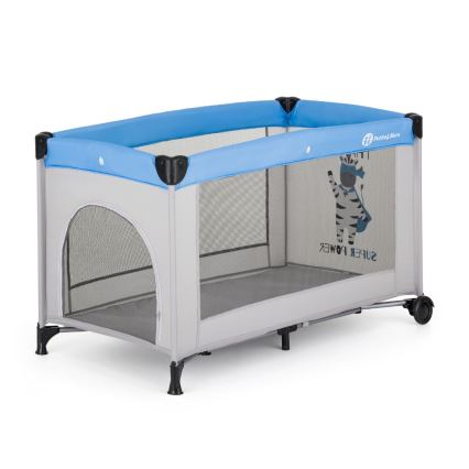 PETITE&MARS - Ceļojumu gultiņa KOOT Zebra Super Power