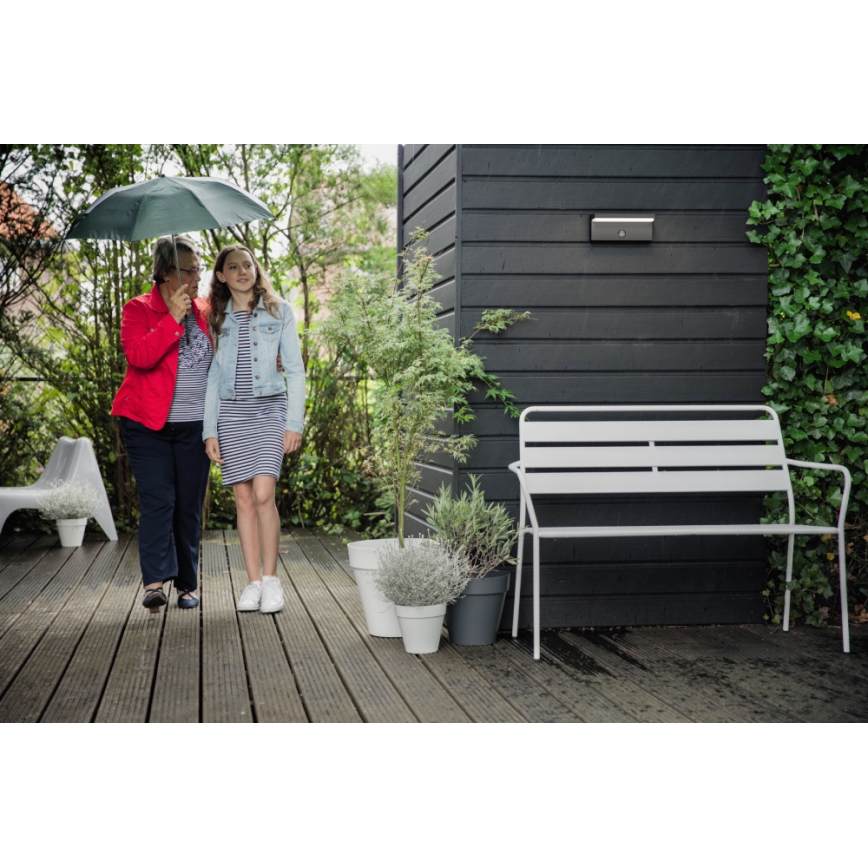 Philips - LED Āra sienas lampa ar sensoru 2xLED/4,5W/230V 4000K IP44