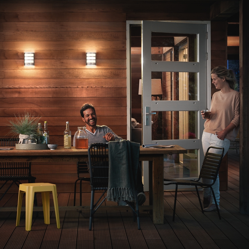 Philips - Āra sensora lampa 1xLED/6W/230V IP44