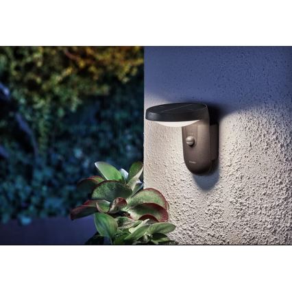 Philips - LED Saules enerģijas sienas lampa ar sensoru LED/1,2W/4V 1800 mAh 4000K IP44