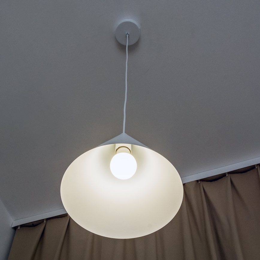 Piekaramā lampa ETNA II ar vadu, 1xE27/15W/230V, diam. 25 cm, balta