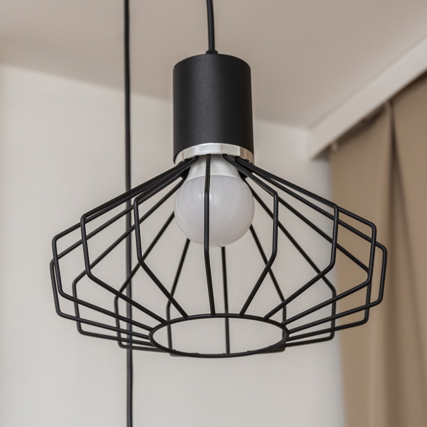 Piekaramā lustra SOLANO uz kabeļa 3x E27/15W/230V melna/spīdīgs hroms