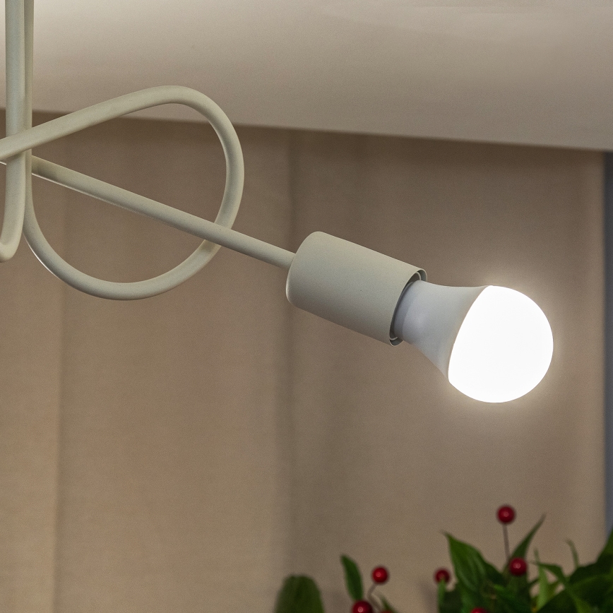 Piestiprināms griestu lustrs OXFORD 3xE27/15W/230V krēmkrāsā