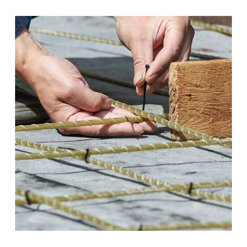 Plastmasas locīšanas josla2,5x100mm 100gab melnas