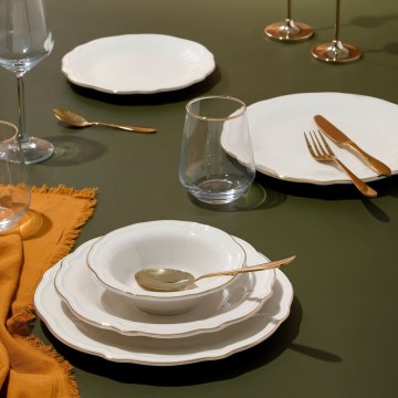 Porcelāna galda servīze, 24 gab., balta ar zelta apdari
