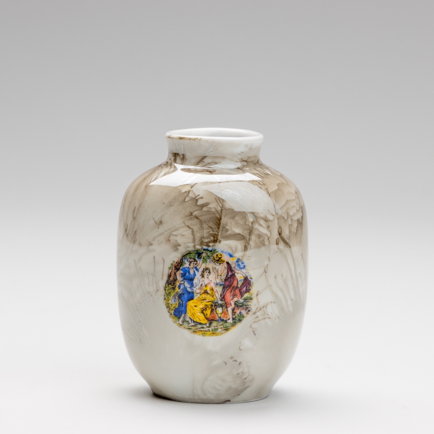 Porcelāns vāze 12,5x9 cm brūna grācijas