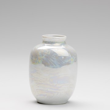 Porcelāns vāze 12,5x9 cm perlamutra balta