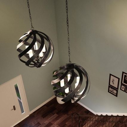 Quintiesse - Āra piekaramā lustra BLACKSMITH ar ķēdi, 5xE14/40W/230V, Ø 66,4 cm, IP44, melna