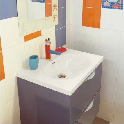 RAV Slezák SE326.0 - Izlietnes jaucējkrāns JUNIOR 18,2 cm sarkans/zils