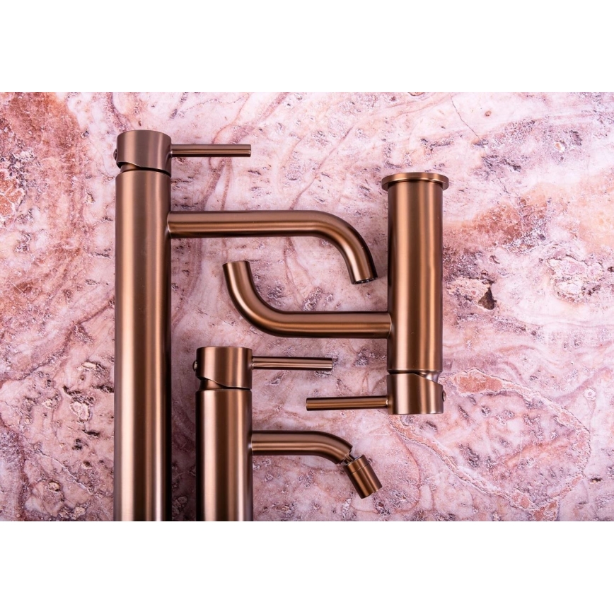 REA-B1112 - Izlietnes jaucējkrāns LUNGO 16,5 cm sukāta vara