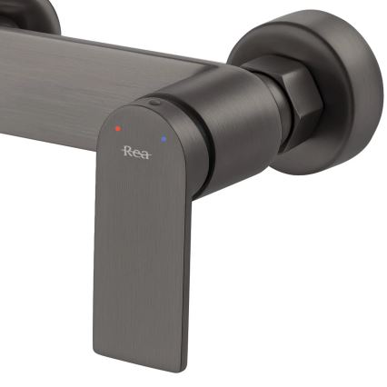 REA-B4585 - Vannas komplekts STORM titāns