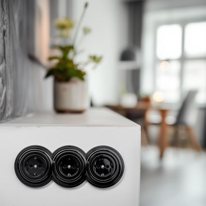 Reblig - Trīskārša retro mājas kontaktligzda ar SCHUKO rāmi 230V melna