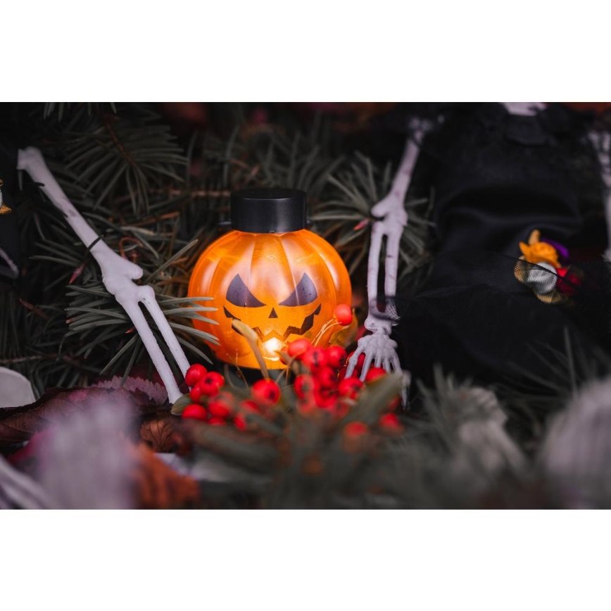 KOMPLEKTS 6x LED Rotājums HALLOWEEN LED/1xCR2032/silti balta ķirbji