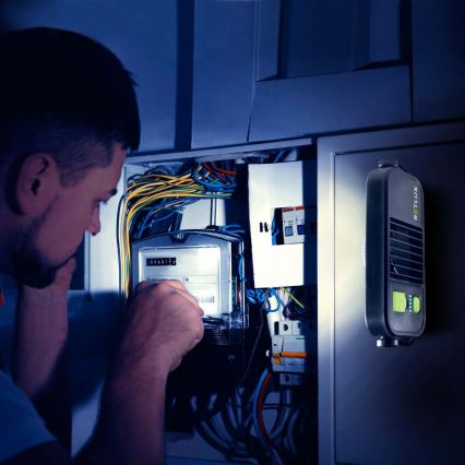 LED darba lukturis ar powerbankas funkciju LED/4400 mAh IP44 dzeltens/melns