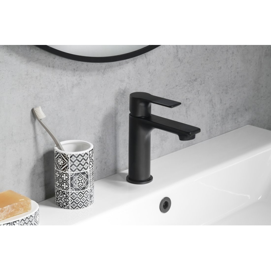 Sapho - Izlietnes krāns PAX 16,5 cm matēts melna