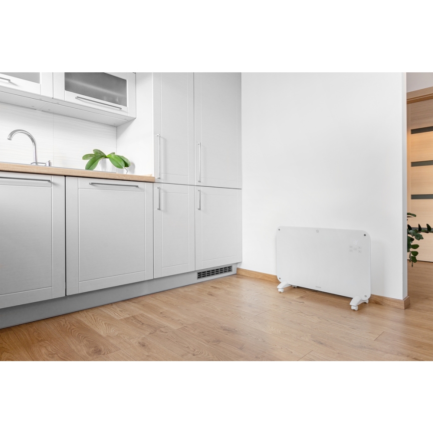 Sencor - Konvekcijas sildītājs ar LCD ekrānu 750W/1500W/230V Wi-Fi Tuya IP24 balts + tālvadības pults