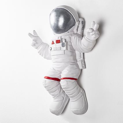 Sienas dekorācija 47x35 cm astronauts sudraba