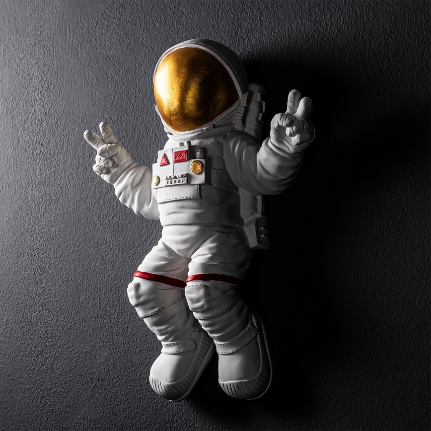Sienas dekorācija 47x35 cm astronauts zelta