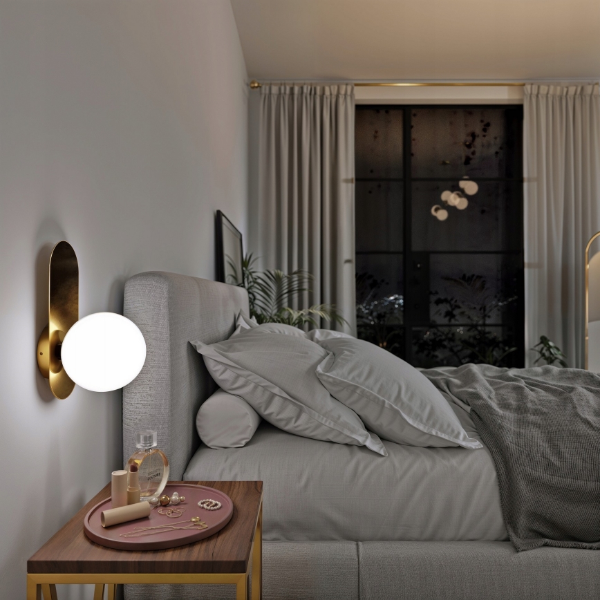 Sienas gaismeklis 1x E27, 40 W, 230 V, zelta/baltā apdare