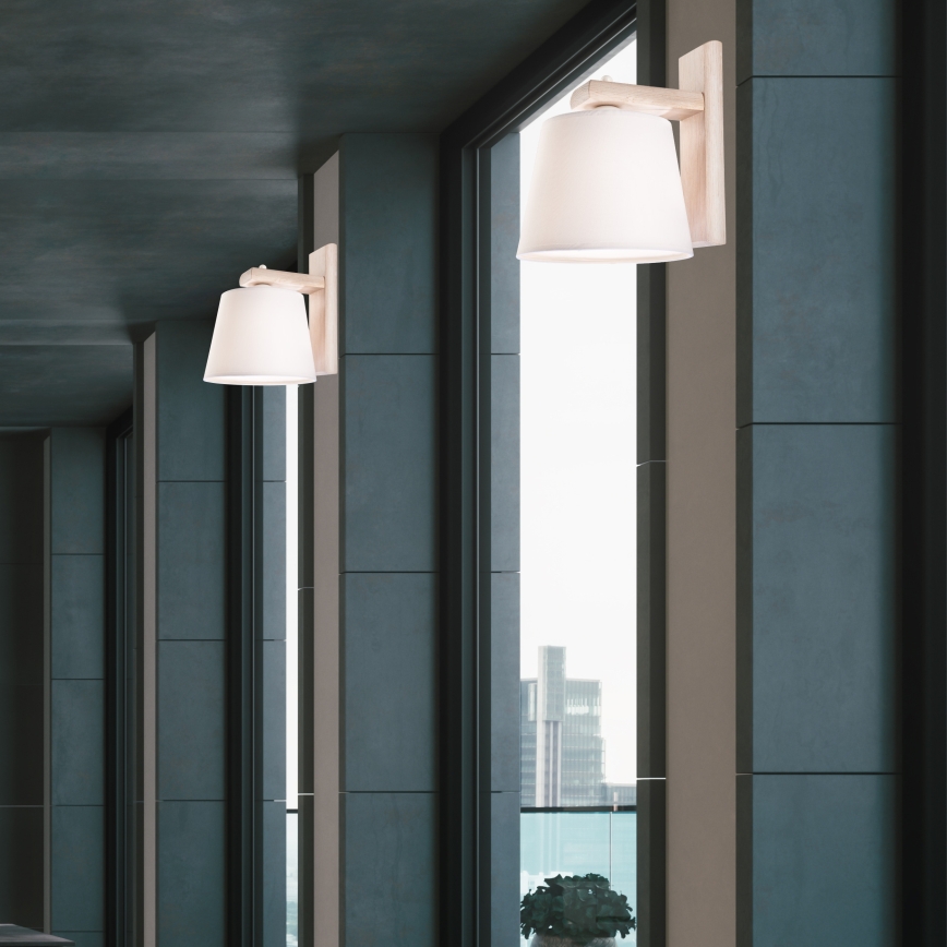 Sienas gaismeklis AIDA 1xE27/60W/230V ozols