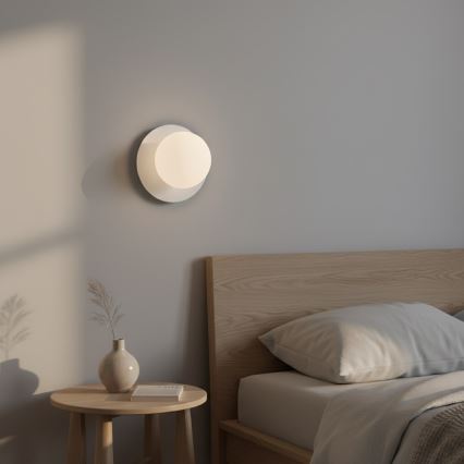 Sienas gaismeklis AMERICANA 1xG9/8W/230V balts