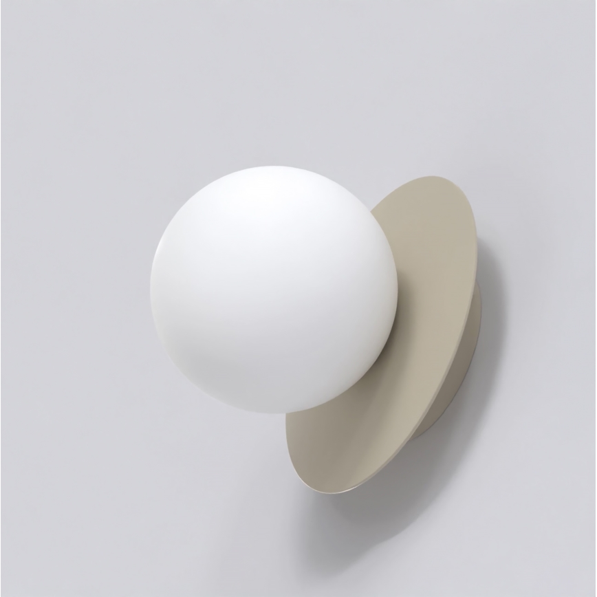 Sienas gaismeklis AMERICANA 1xG9/8W/230V bēšs