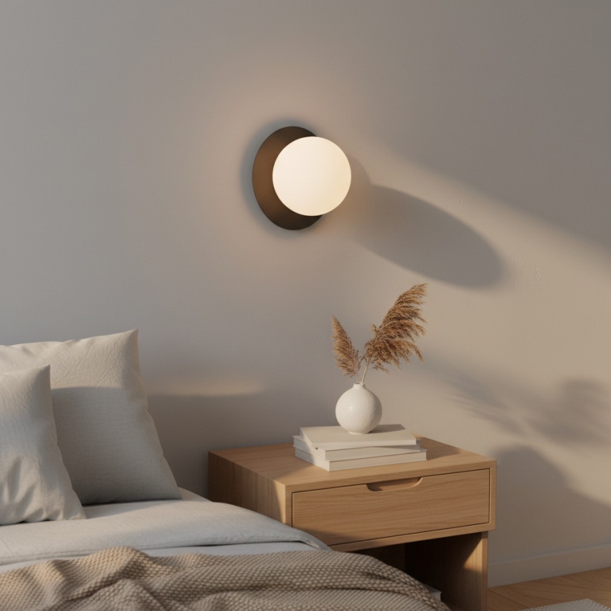 Sienas gaismeklis AMERICANA 1xG9/8W/230V melns