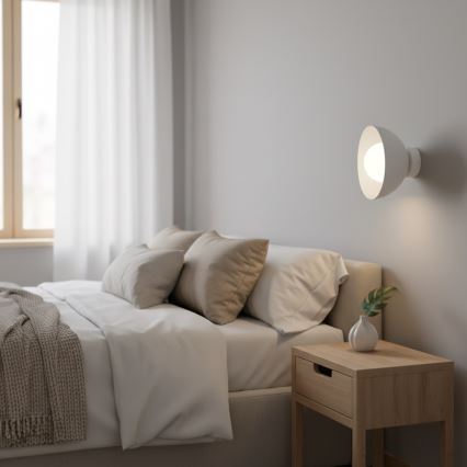 Sienas gaismeklis BIBI 1xG9/8W/230V balts