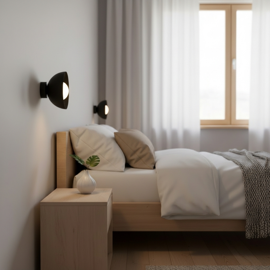 Sienas gaismeklis BIBI 1xG9/8W/230V melns