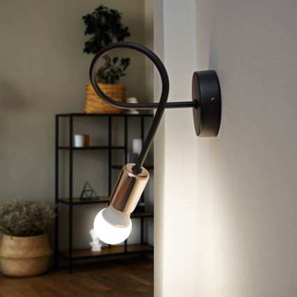Sienas gaismeklis TUBE 1xE27/15W/230V melns