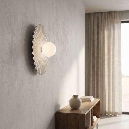Sienas gaismeklis UMBRA 1xG9/8W/230V balts