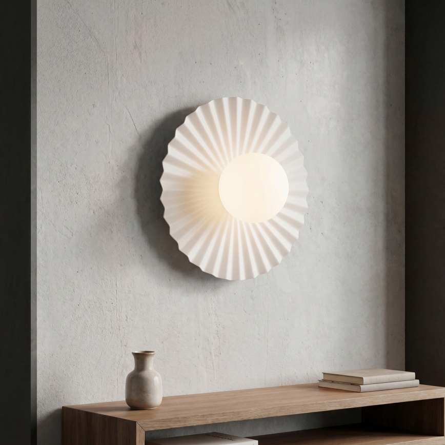 Sienas gaismeklis UMBRA 1xG9/8W/230V balts