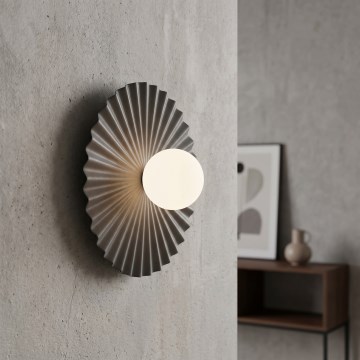 Sienas gaismeklis UMBRA 1xG9/8W/230V melns