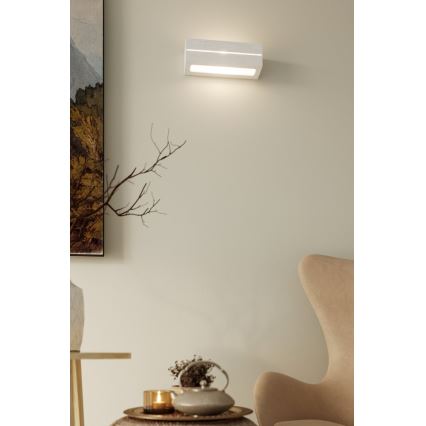 Sienas gaismeklis VEGA LINE 1xE27/60W/230V balts