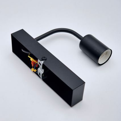 Sienas lampa ASTRID 1xE27/60W/230V matēts melna