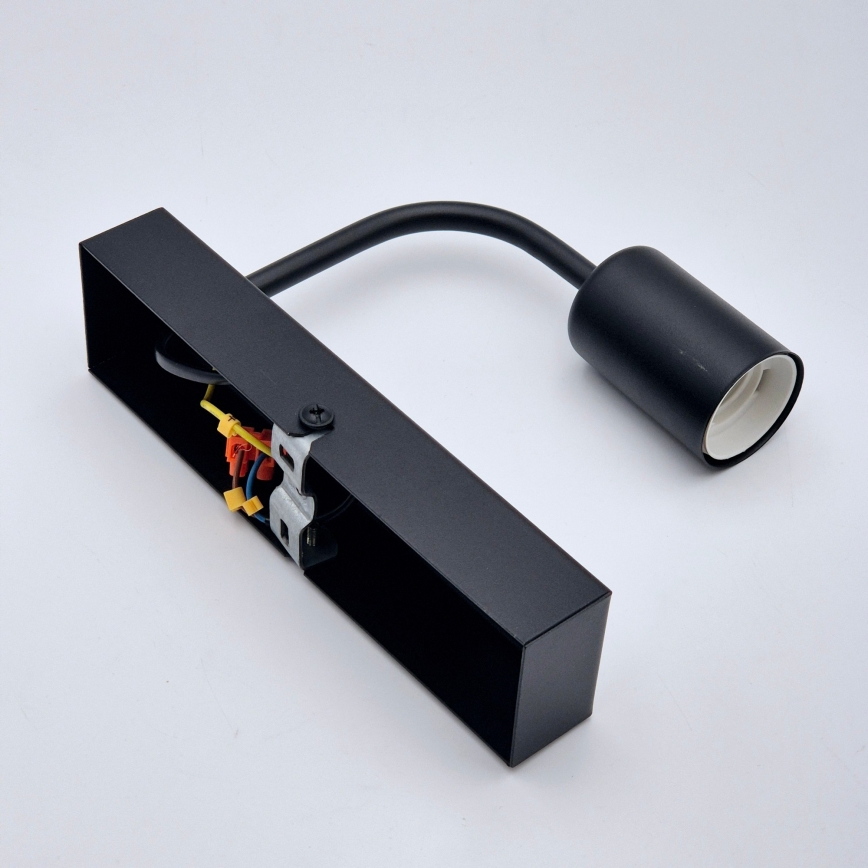Sienas lampa ASTRID 1xE27/60W/230V matēts melna