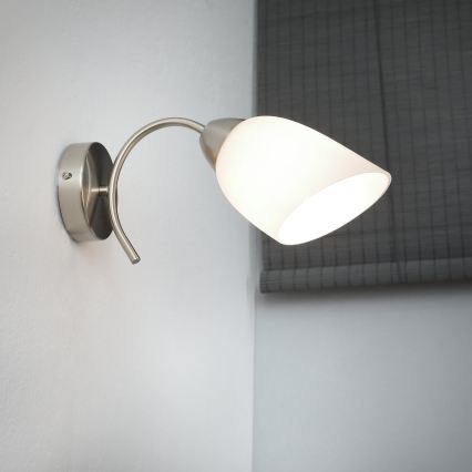Sienas lampa DONNA 1xE27/60W/230V niķelis