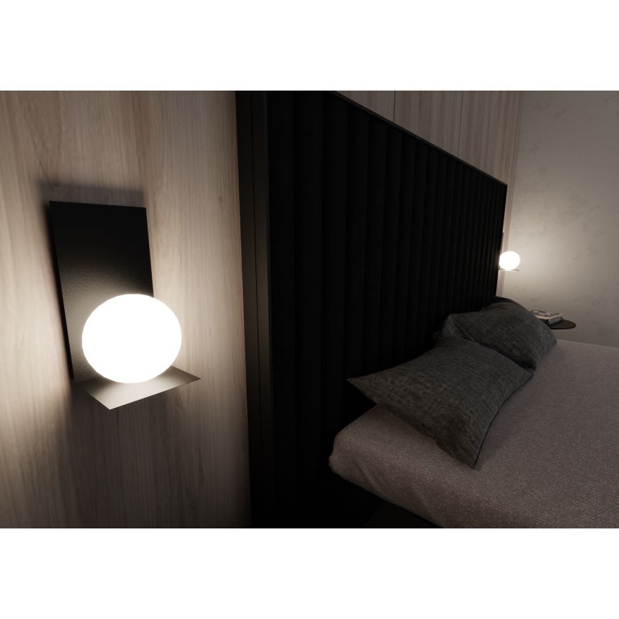 Sienas lampa FORM 1xE14/10W/230V melna