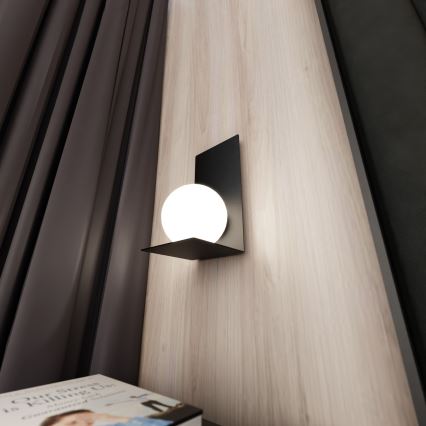 Sienas lampa FORM 1xE14/10W/230V melna