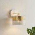 Sienas lampa LUX 1xE27/15W/230V balta/zelta