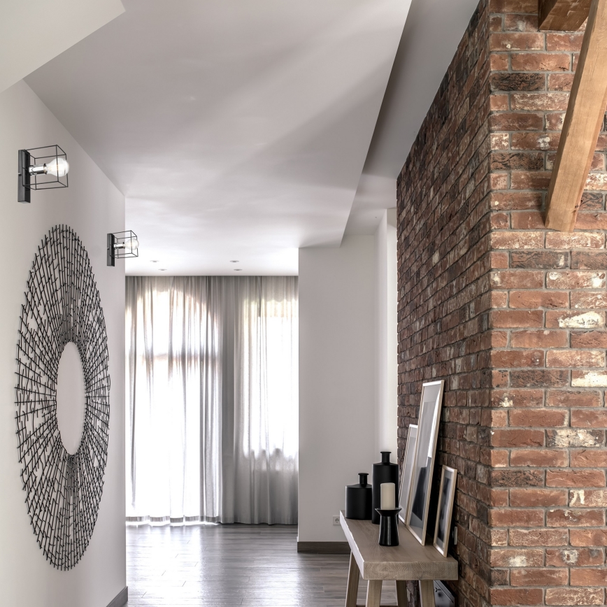 Sienas lampa MIKA 1xE27/60W/230V melna/spīdīgi hromēts