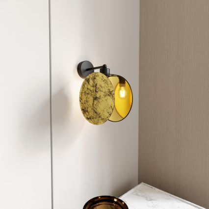 Sienas lampa MOTIF 1xE27/15W/230V zelta